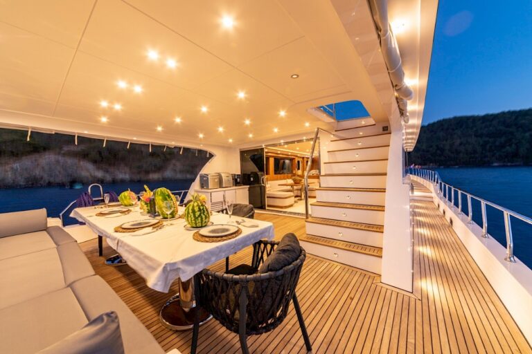 Alfresco Dinner