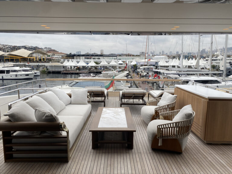 Flybridge