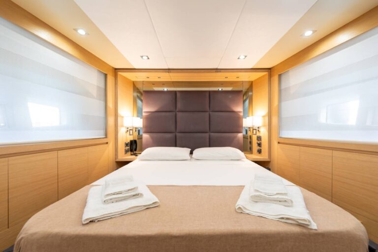 Master Stateroom 01