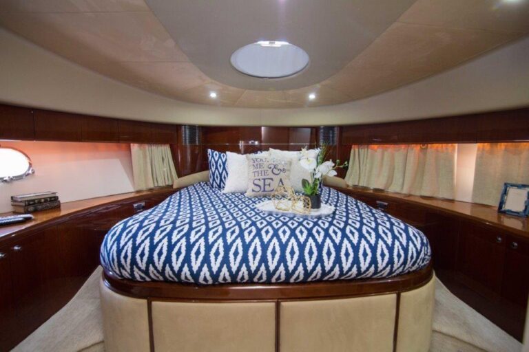 VIP Guest Cabin