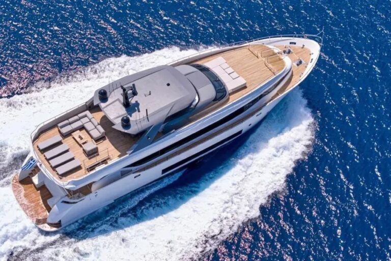 Motor Yacht FOUR JOYS