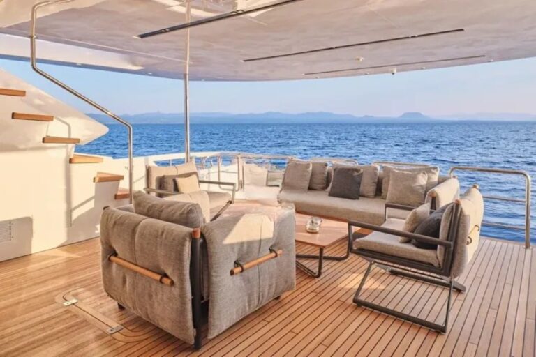 Exterior Relaxation Area