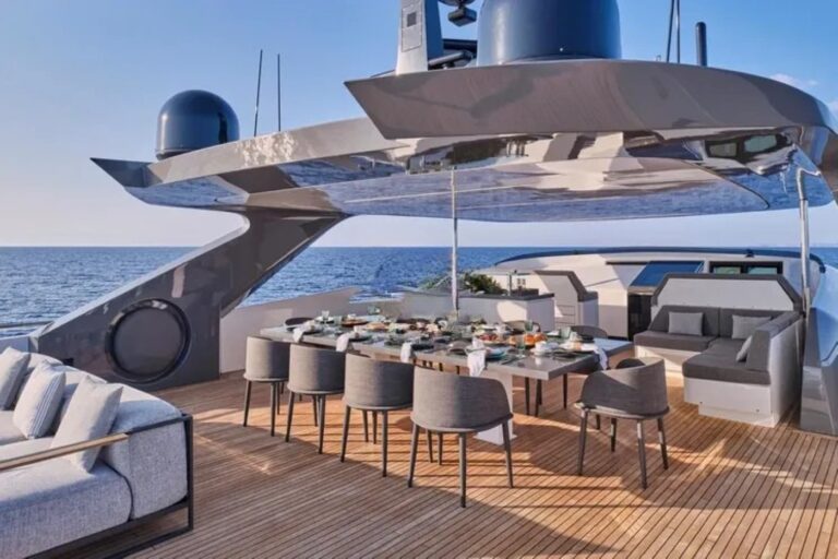 Exterior Dining Area