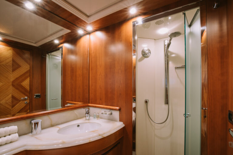 Twin Ensuite