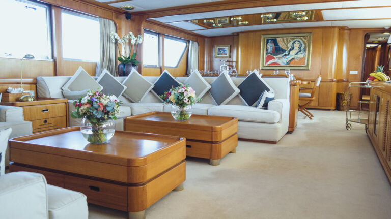 Main Salon View Forward