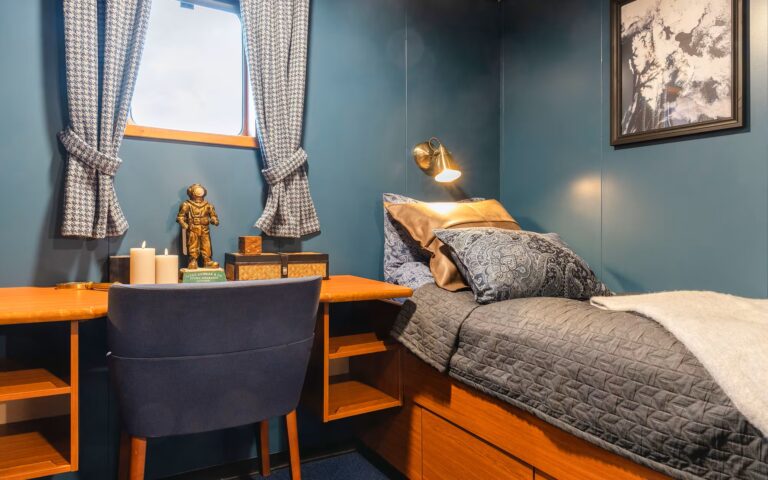 Twin Suite
