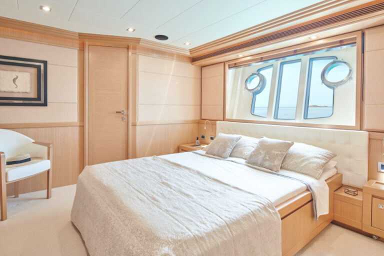 Convertible Cabin