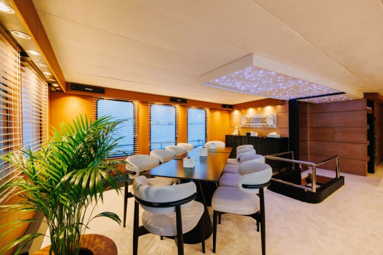 Dining Salon