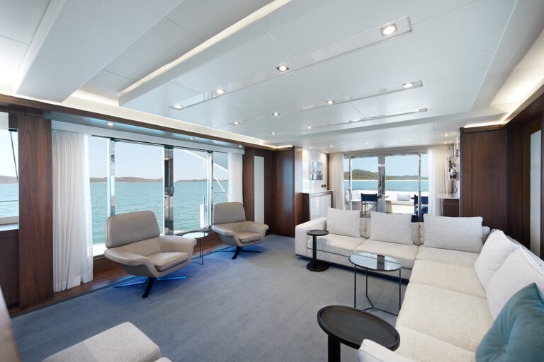 Main Salon Lounge