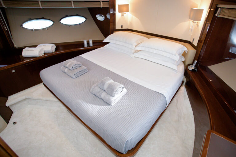 Double Cabin
