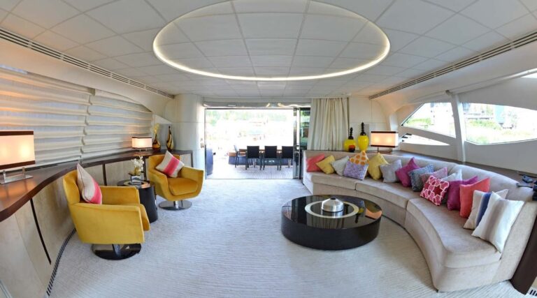 MY GINGER Pershing 115 - Main Salon