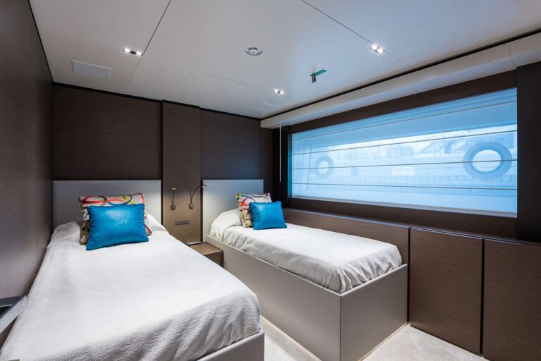 Twin Cabin