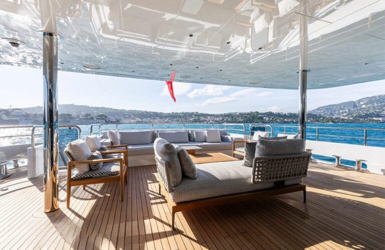 Exterior Relaxation Area