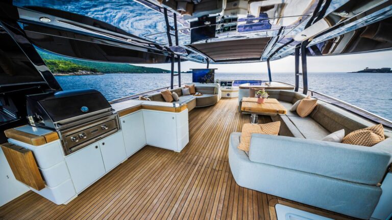 Flybridge