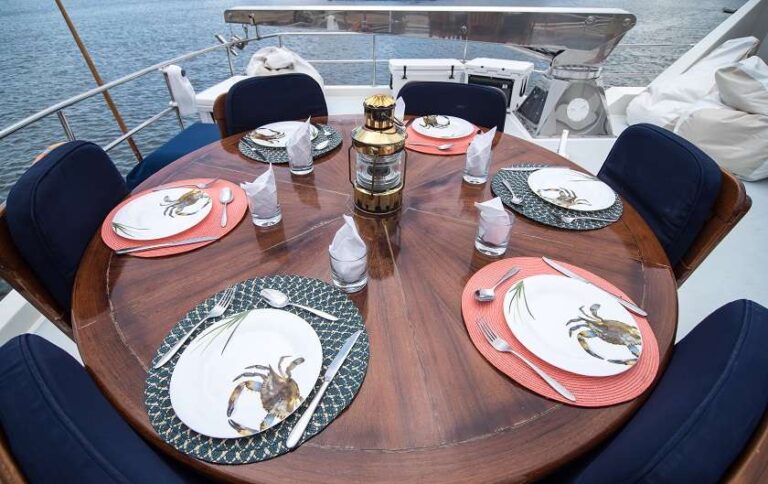 Alfresco Dining