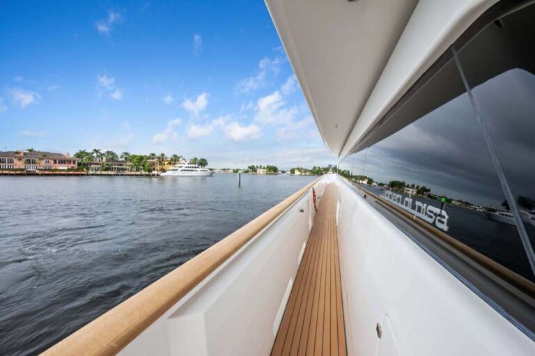 Side Deck