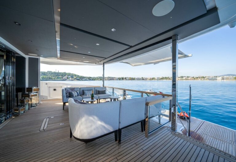 Exterior Relaxation Area