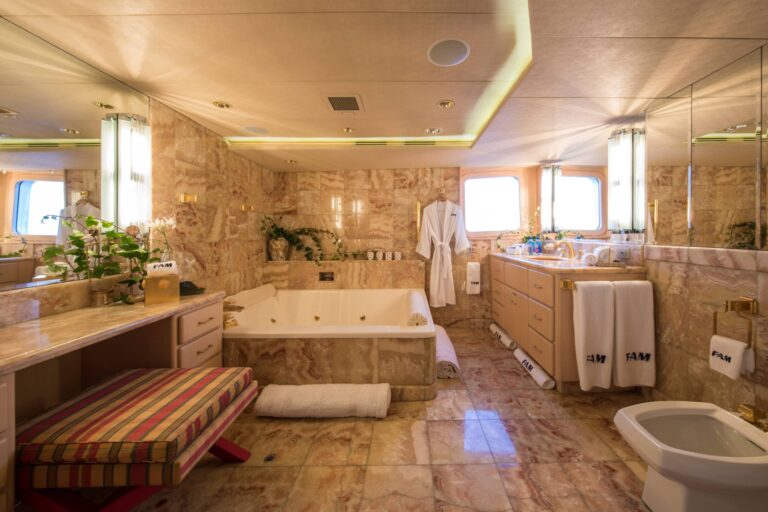 Master Ensuite