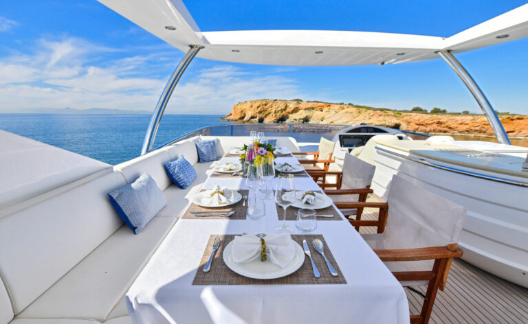 Sun Deck Dining