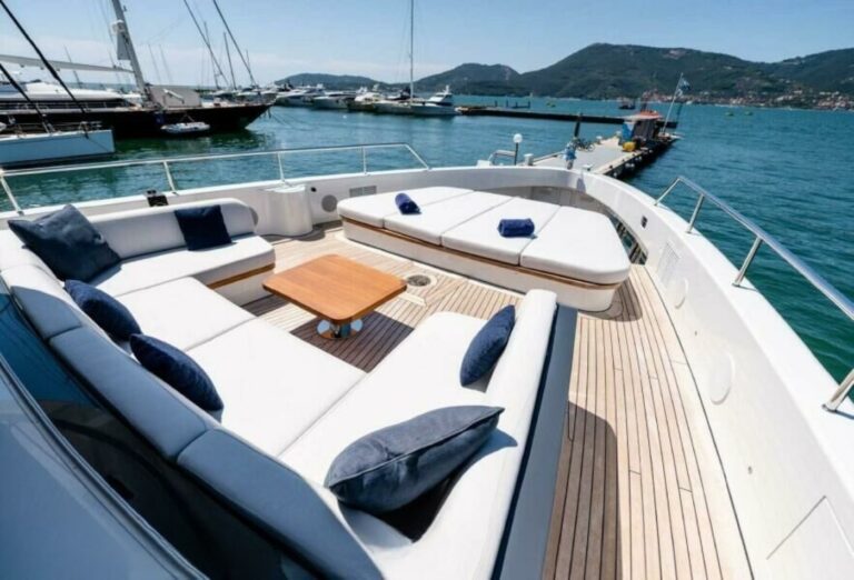 Exterior Relaxation Area