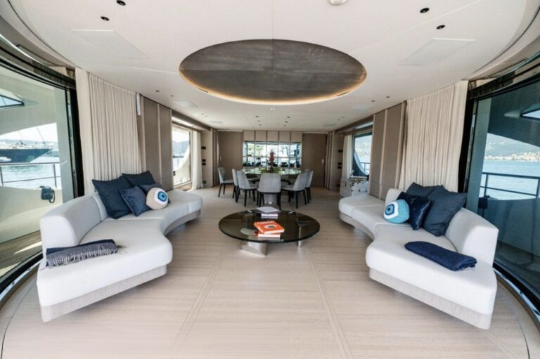 Main Salon