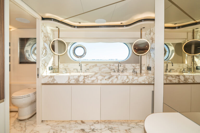 Master ensuite