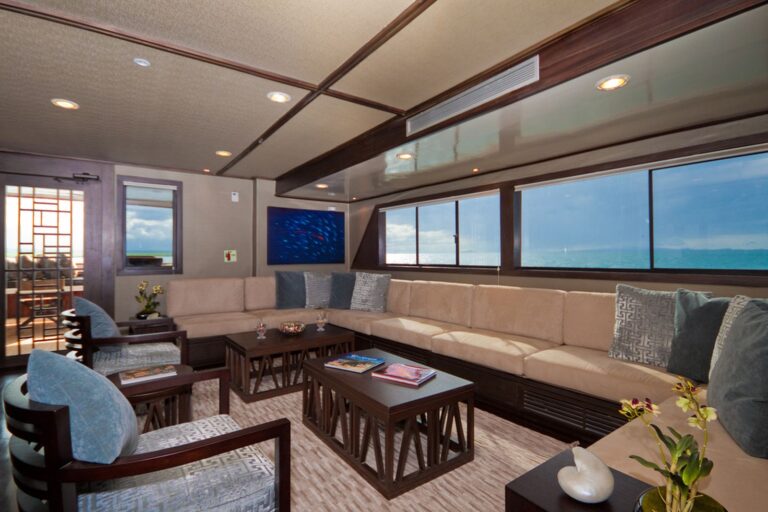 MY Galapagos Grand Odyssey Salon