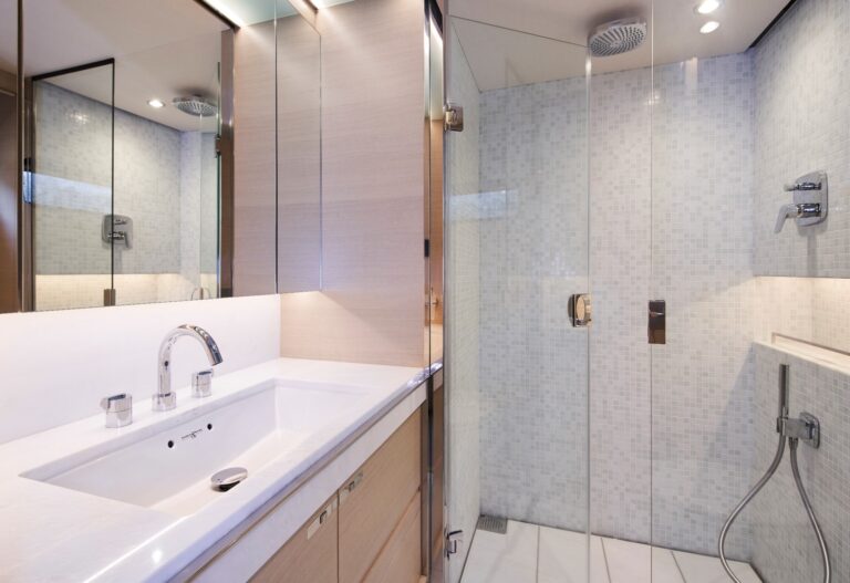 Twin Ensuite