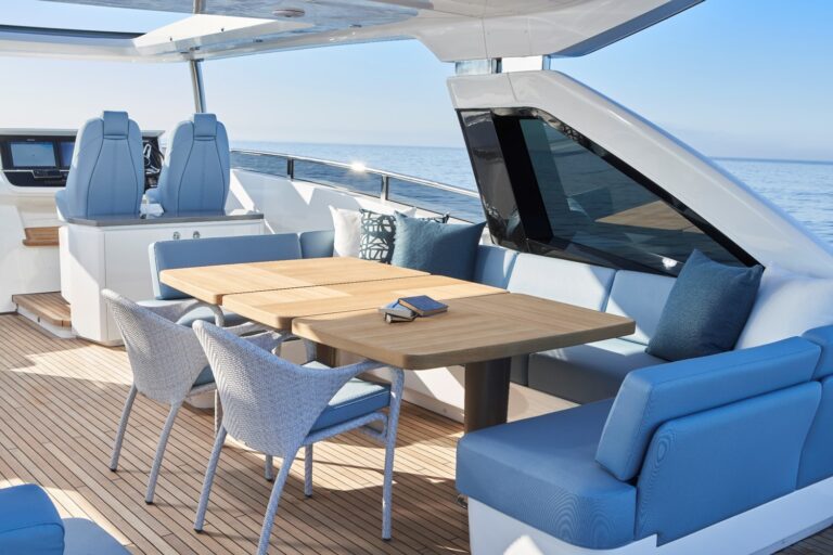 Sun Deck Dining