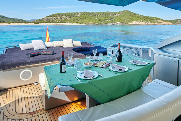 Alfresco Dining