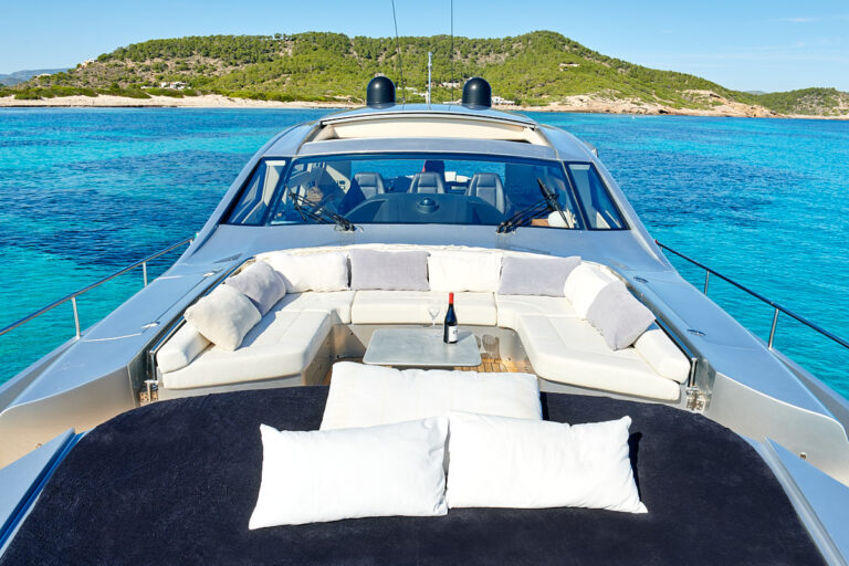Bow Seating