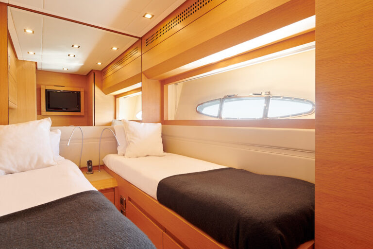 Twin Cabin