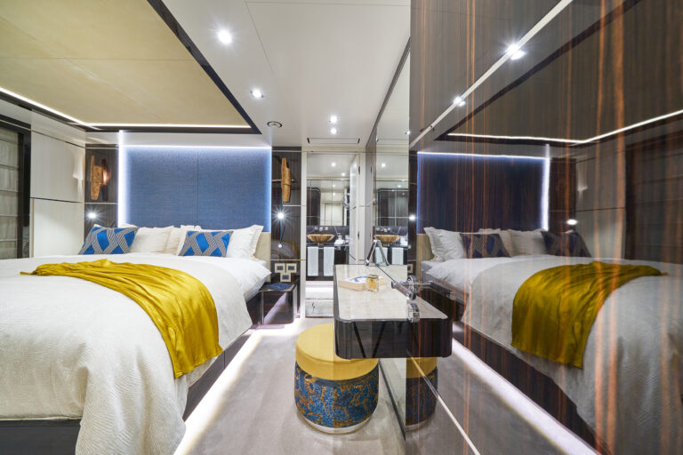 Double Cabin