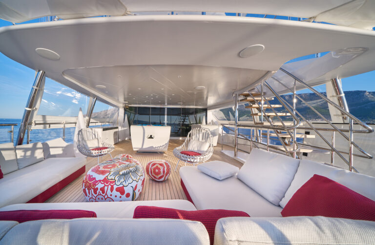 Upper Deck