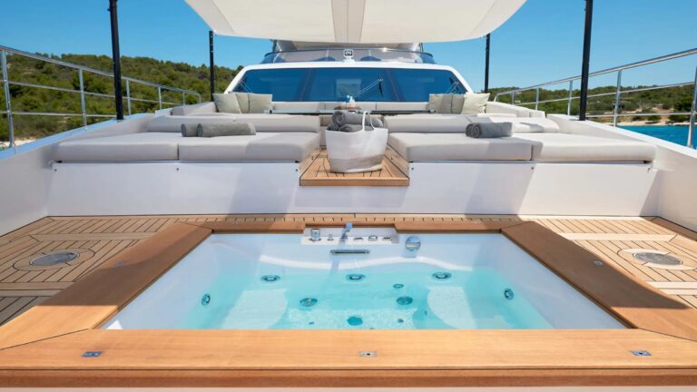 Jacuzzi