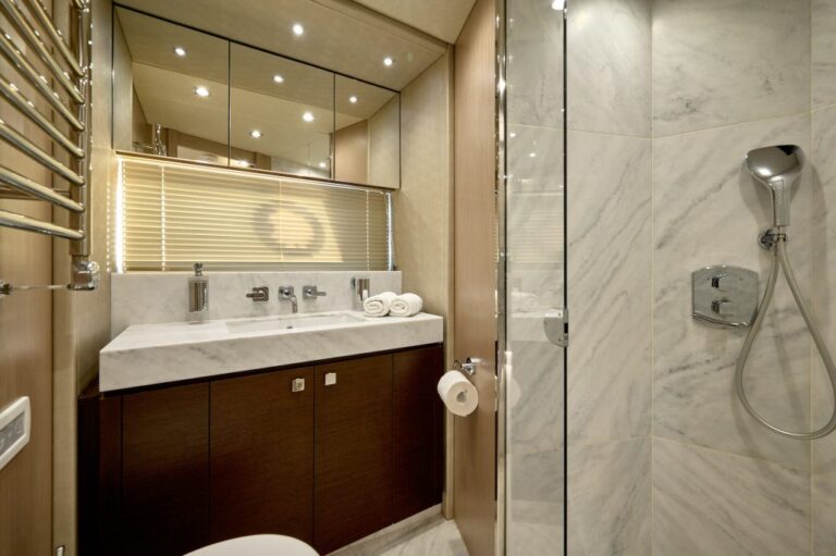 Ensuite bathroom
