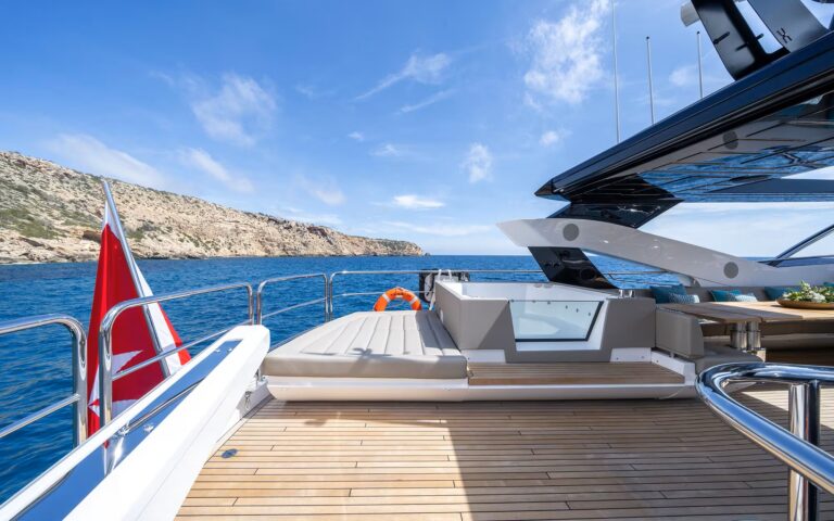Sun Deck Jacuzzi