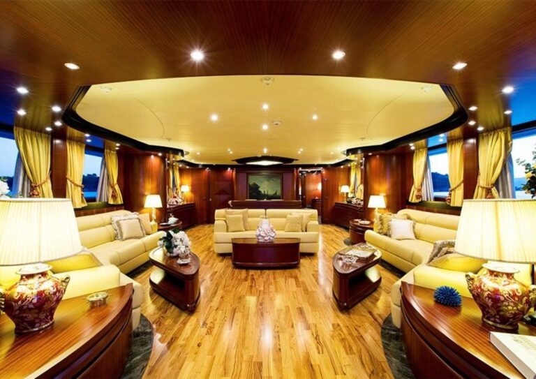 Saloon