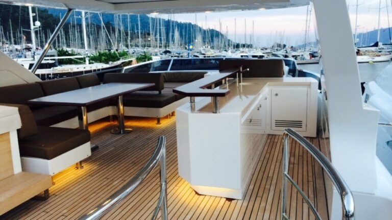 Sun Deck