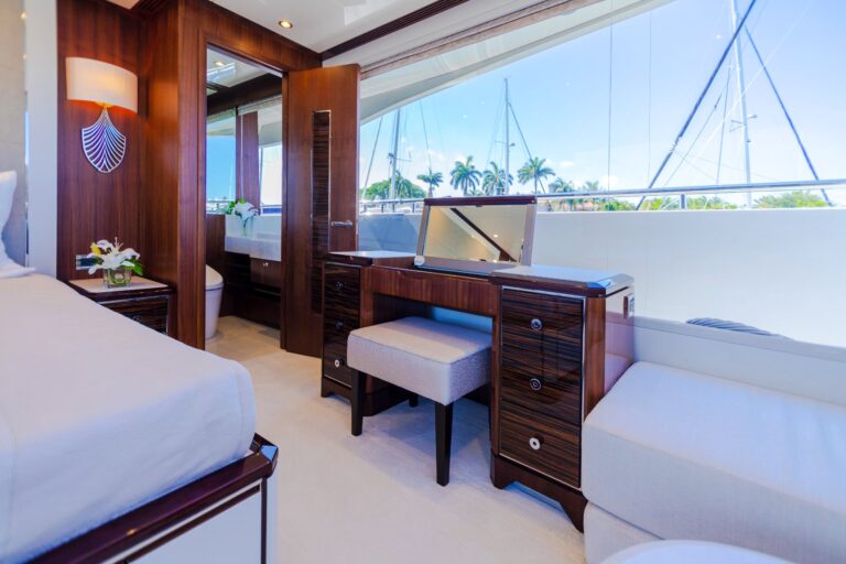 Master Vanity