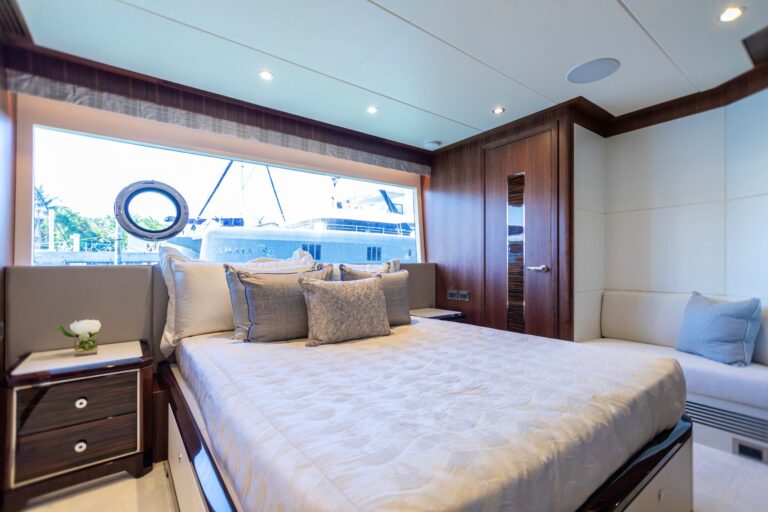 Double Cabin