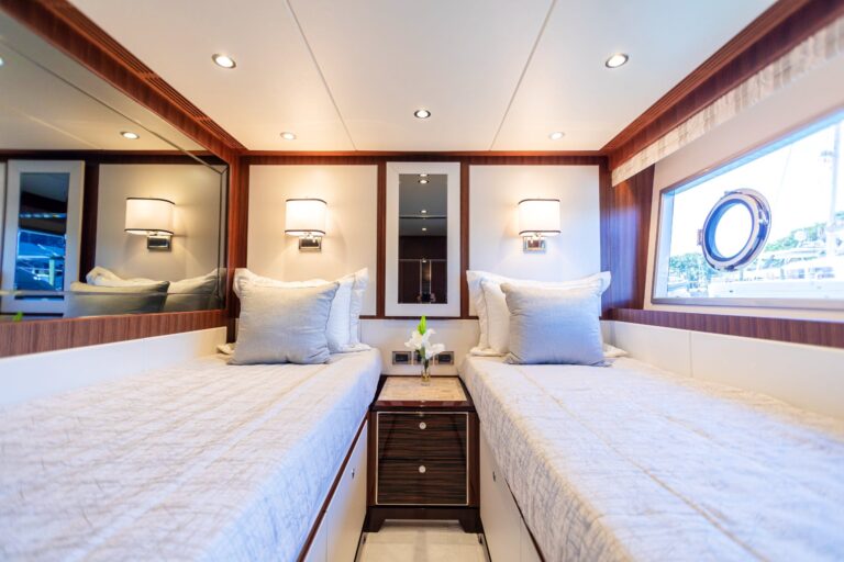 Twin Cabin