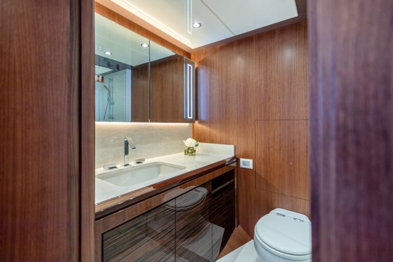 Twin Ensuite