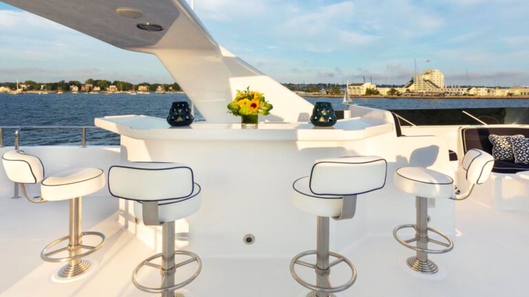 Sun Deck Bar