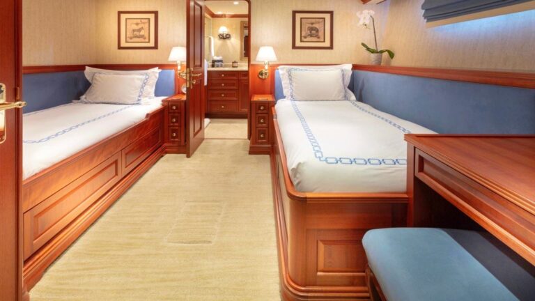 Twin Cabin