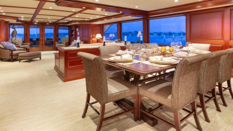 Elegant Dining