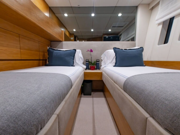 Twin Guest Suite