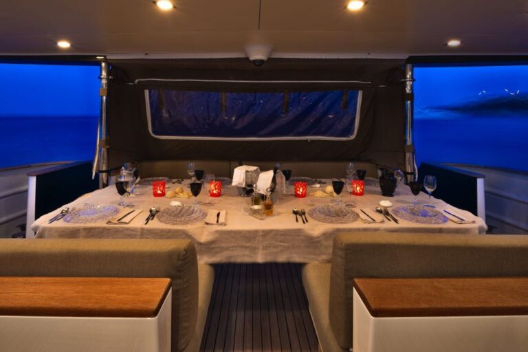 Alfresco Dining