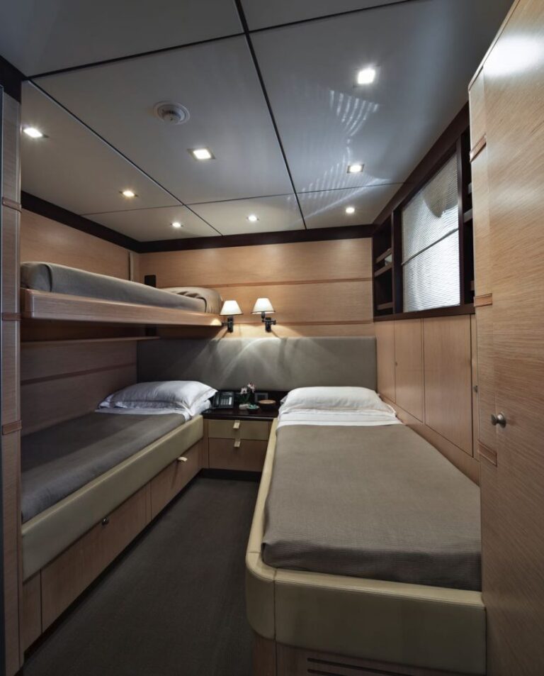 Bunk Cabin