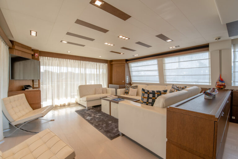 Main salon lounge